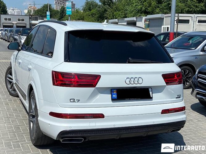 Audi Q7 34 interauto-car