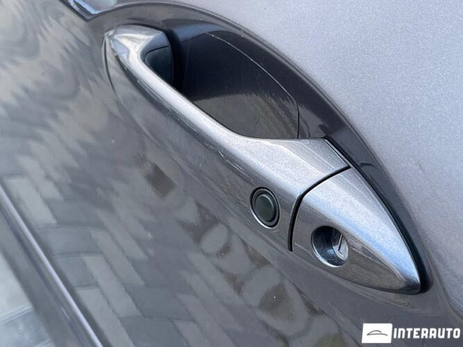 Honda Clarity 35 interauto-car