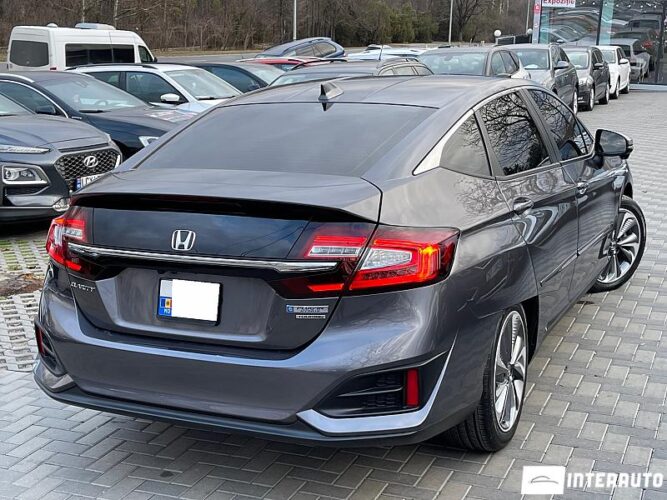 Honda Clarity 33 interauto-car