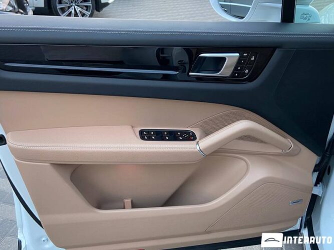 porsche Cayenne 2020