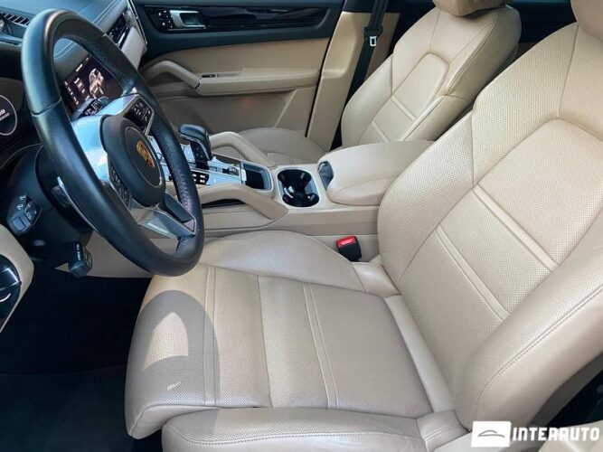 porsche Cayenne 2020