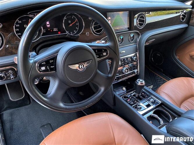 Bentley Mulsanne 40 interauto-car