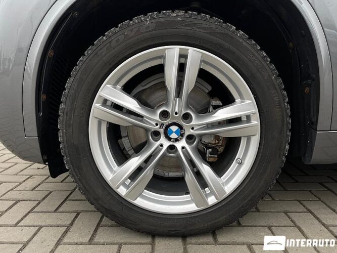 BMW X5 3.0D 46 interauto-car