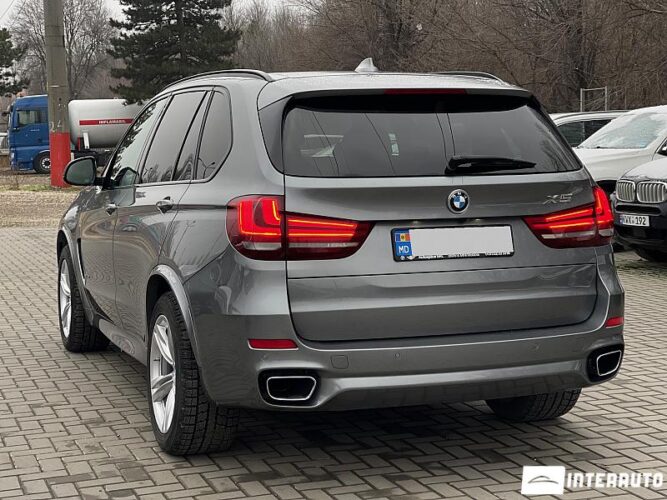 BMW X5 3.0D 45 interauto-car