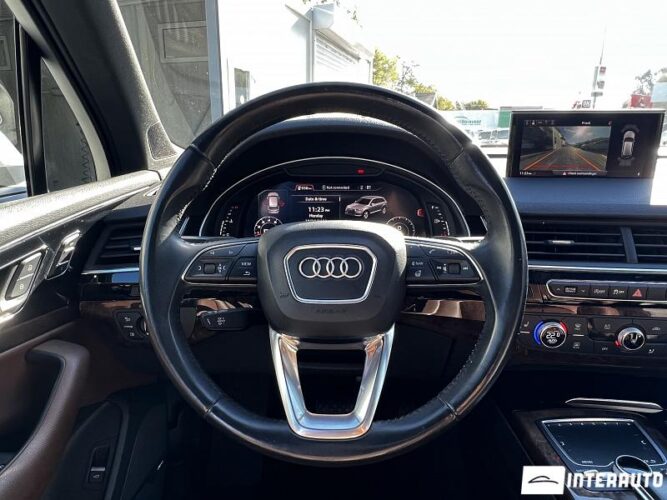 Audi Q7 45 interauto-car