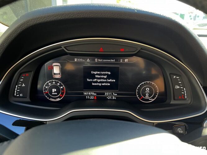 Audi Q7 46 interauto-car