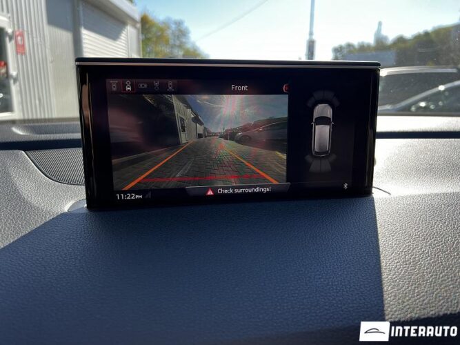 Audi Q7 47 interauto-car