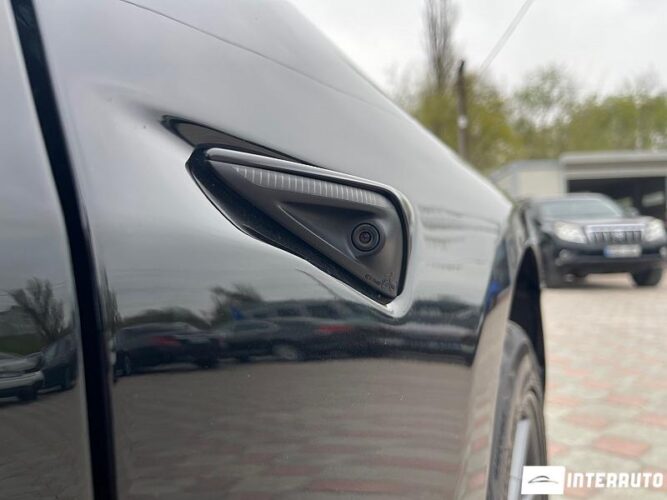 Tesla Model 3 35 interauto-car