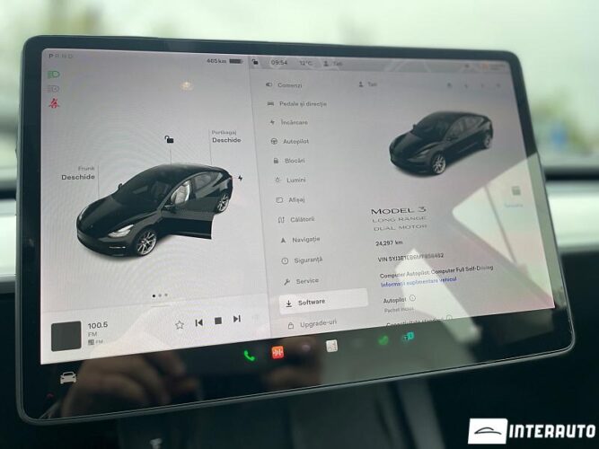 Tesla Model 3 40 interauto-car