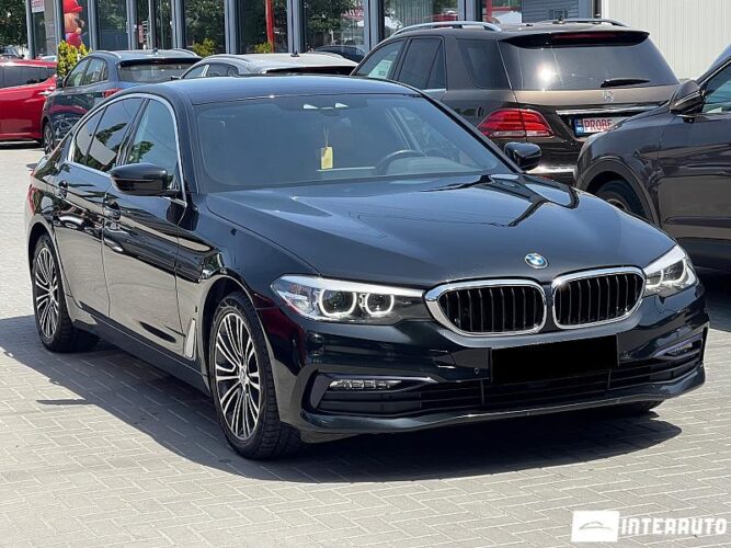 BMW 530e 27 interauto-car