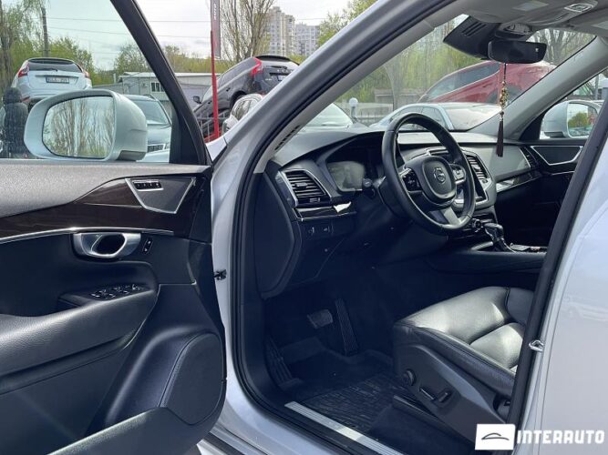 Volvo XC 90 39 interauto-car