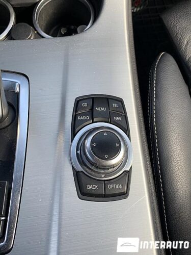 BMW X3 2.0D 38 interauto-car