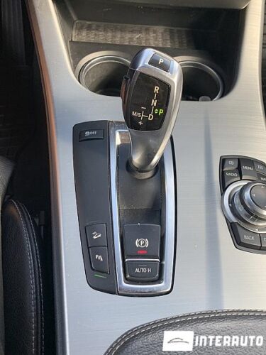 BMW X3 2.0D 37 interauto-car