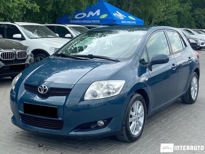 Toyota Auris 25 interauto-car