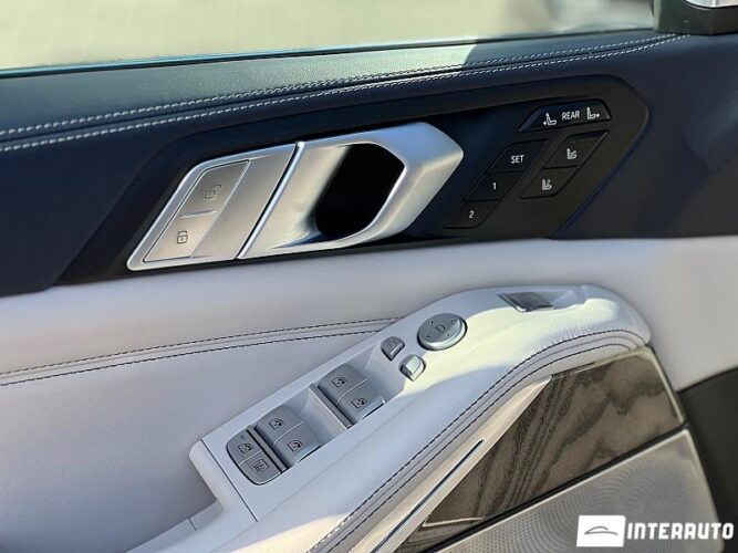 BMW X7 3.0d 47 interauto-car