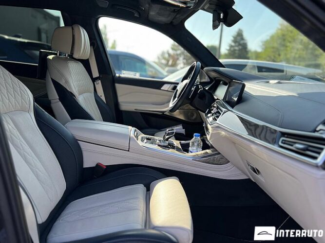 BMW X7 3.0d 58 interauto-car