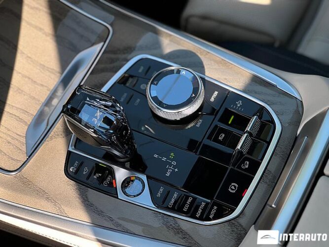 BMW X7 3.0d 54 interauto-car