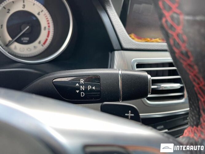 Mercedes E 220 43 interauto-car