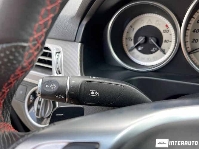 Mercedes E 220 42 interauto-car