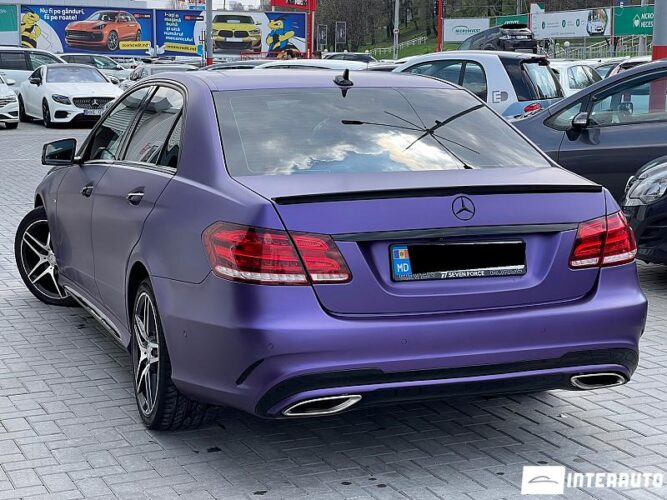 Mercedes E 220 35 interauto-car