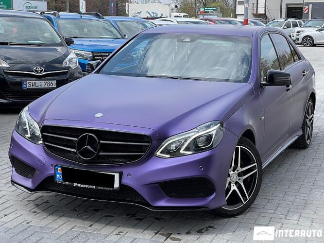 Mercedes E 220 33 interauto-car