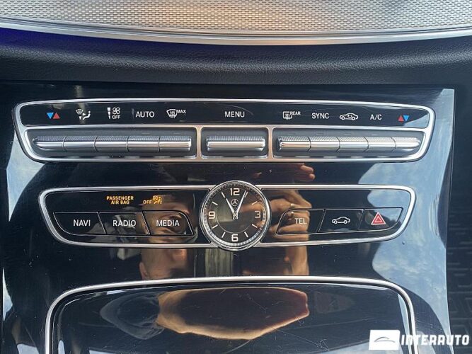 Mercedes E 220 39 interauto-car