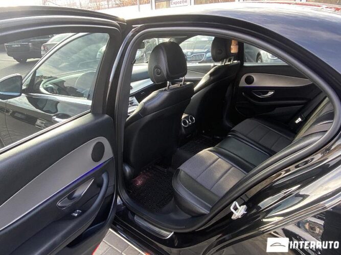 Mercedes E 220 43 interauto-car