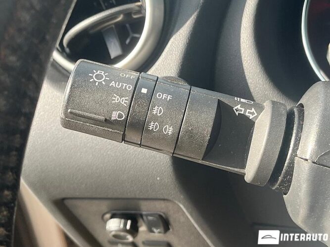 Nissan Qashqai 39 interauto-car