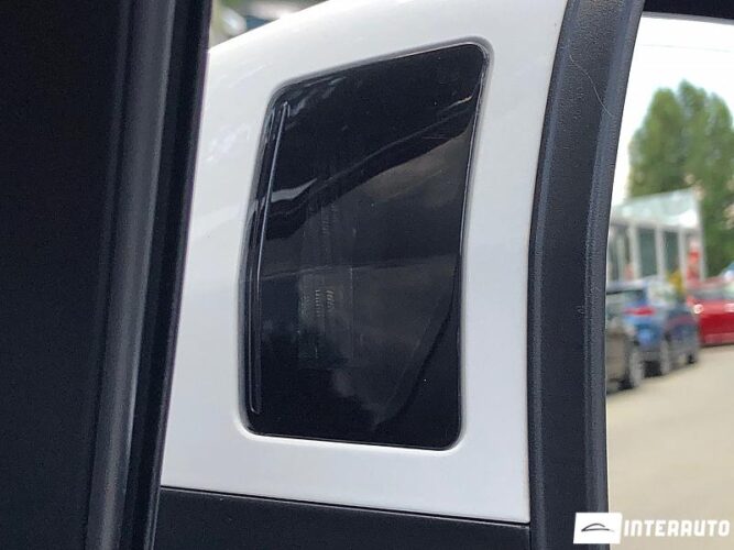 Audi Q7 67 interauto-car