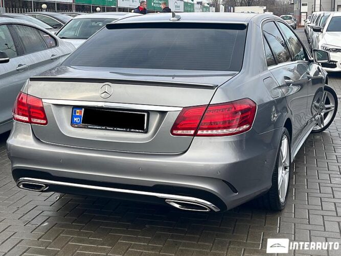 Mercedes E 220 28 interauto-car