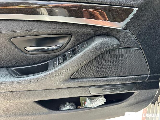 BMW 528 37 interauto-car