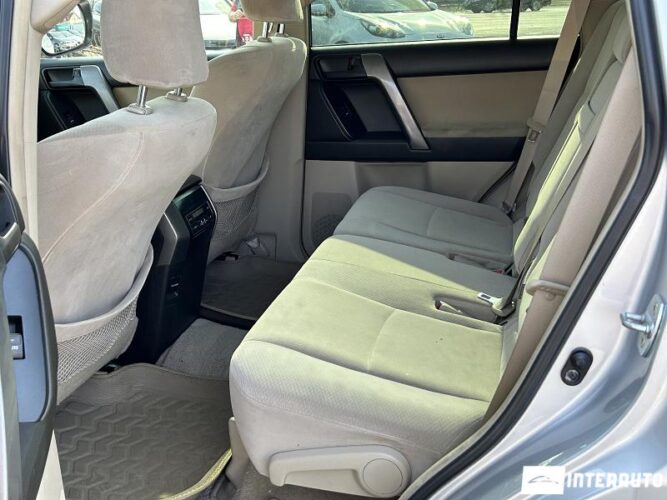 Toyota Land Cruiser Prado 49 interauto-car