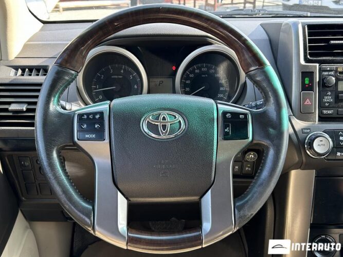 Toyota Land Cruiser Prado 44 interauto-car