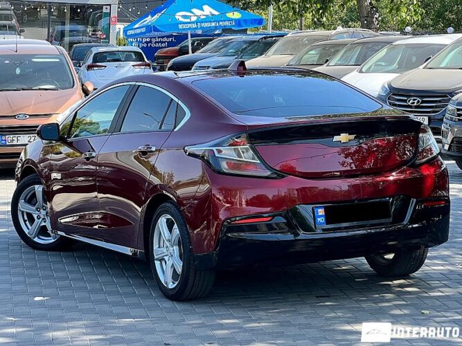 Chevrolet Volt 33 interauto-car