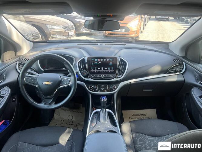 Chevrolet Volt 34 interauto-car