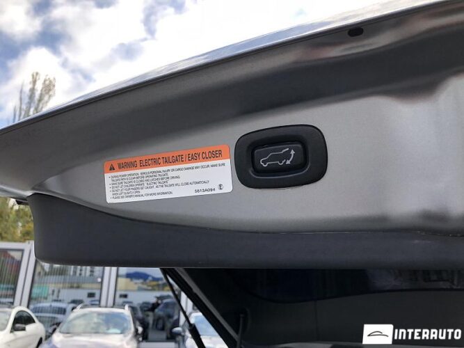 Mitsubishi Outlander 48 interauto-car