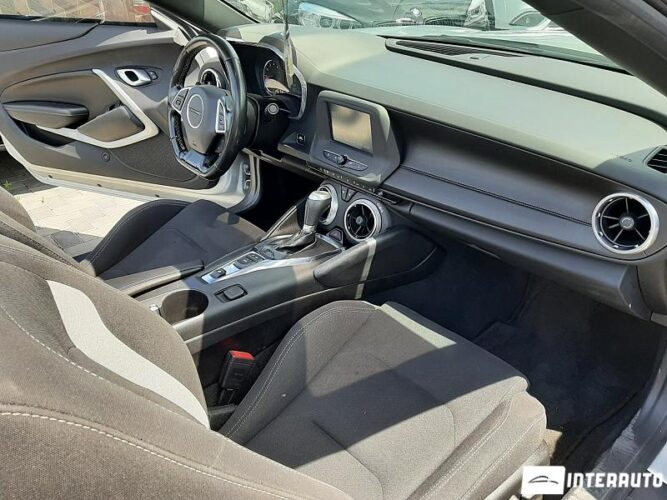 Chevrolet Camaro 42 interauto-car