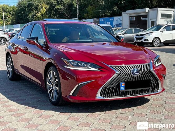 Lexus ES 300h 32 interauto-car