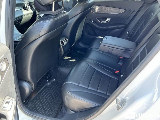 Mercedes GLC 250d 42 interauto-car