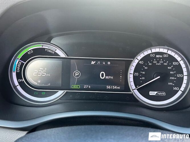 Kia Niro 35 interauto-car