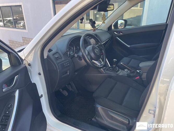 Mazda CX-5 42 interauto-car