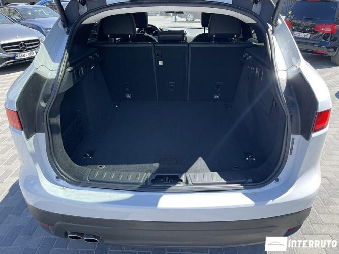 Jaguar F-Pace 50 interauto-car