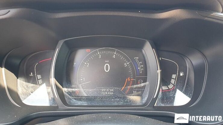 Renault Kadjar 34 interauto-car