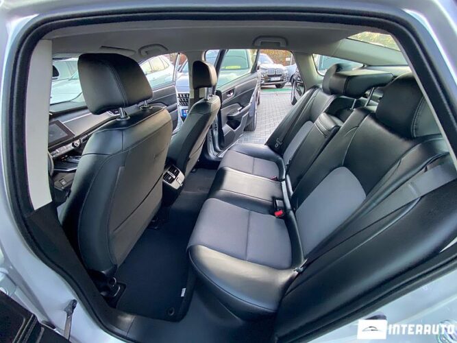 Honda Clarity 45 interauto-car