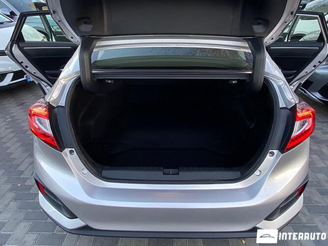 Honda Clarity 34 interauto-car