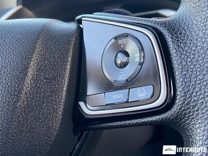 Honda Clarity 41 interauto-car