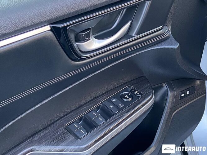 Honda Clarity 36 interauto-car