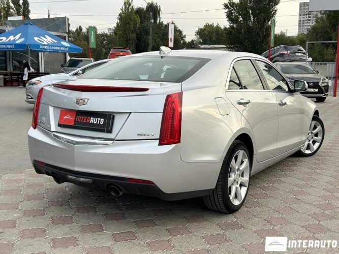 Cadillac ATS 28 interauto-car