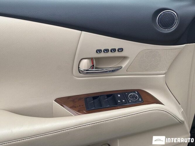 Lexus RX 450h 32 interauto-car