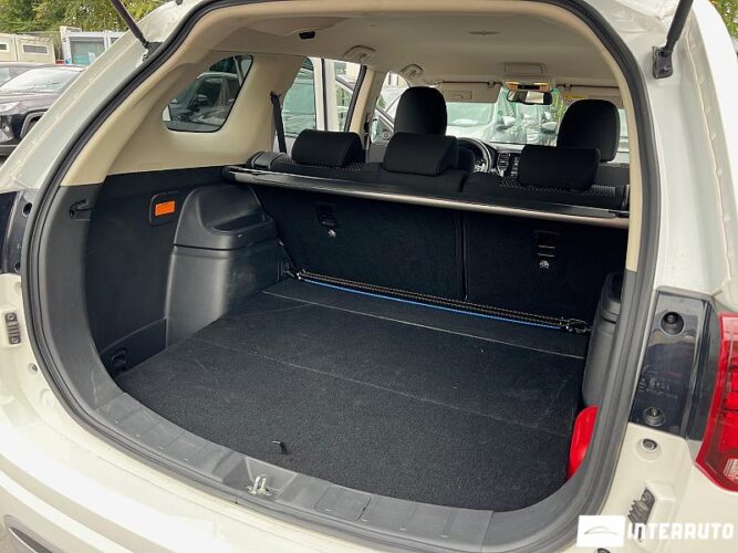 Mitsubishi Outlander 53 interauto-car